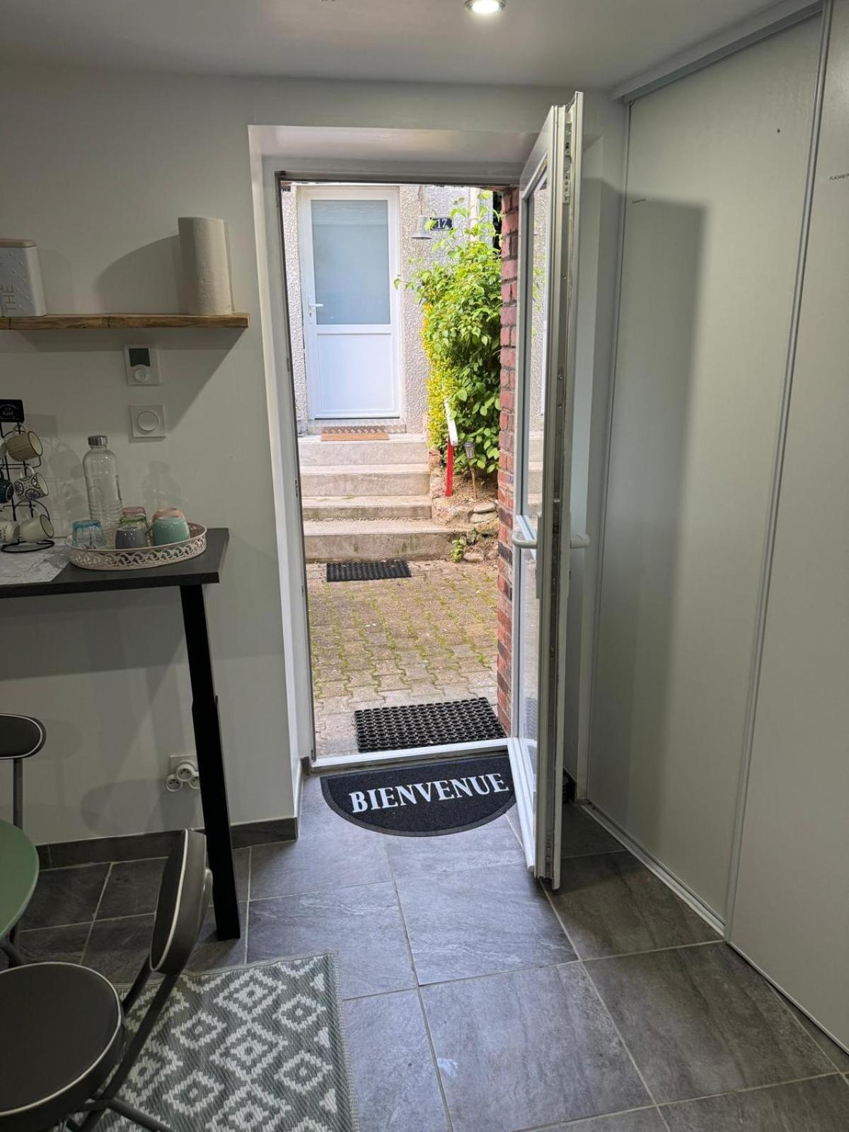 Le Pat' Toit A La Traboule Villa Aurec-Sur-Loire Bagian luar foto