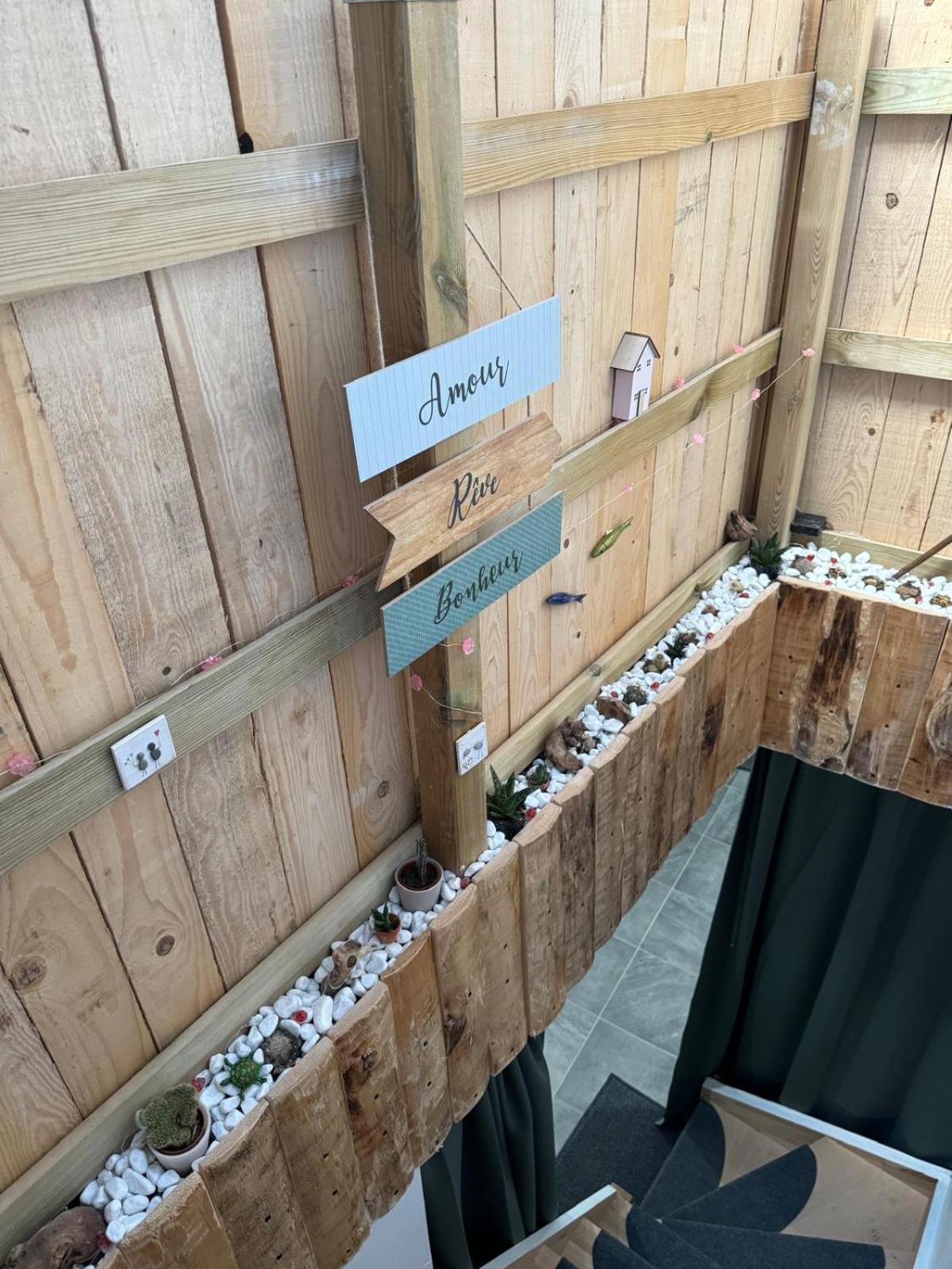 Le Pat' Toit A La Traboule Villa Aurec-Sur-Loire Bagian luar foto